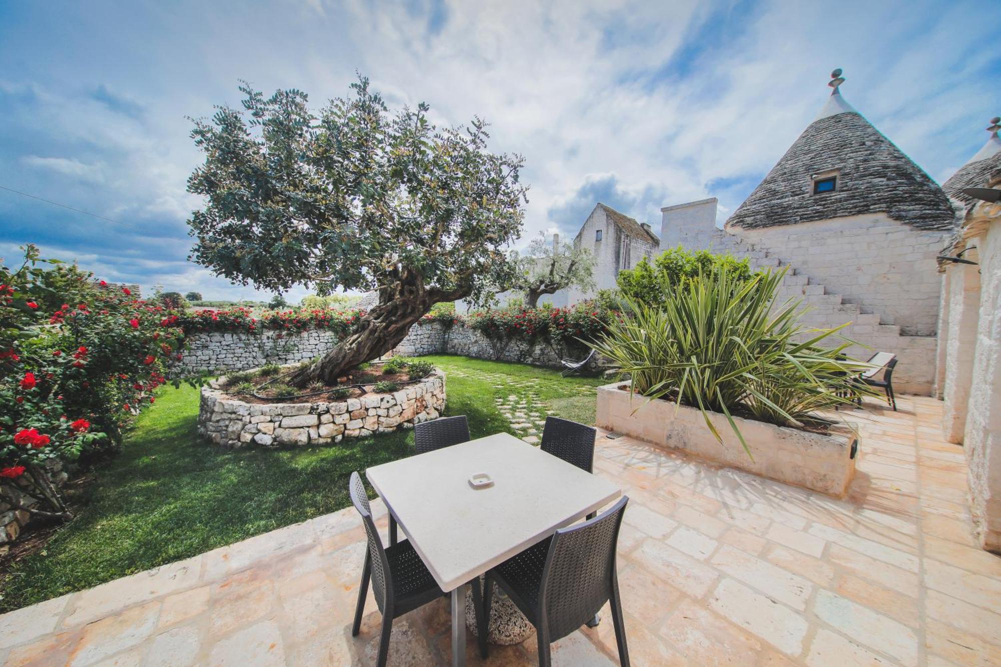 로코로톤도 Trulli Arco Antico 빌라 외부 사진