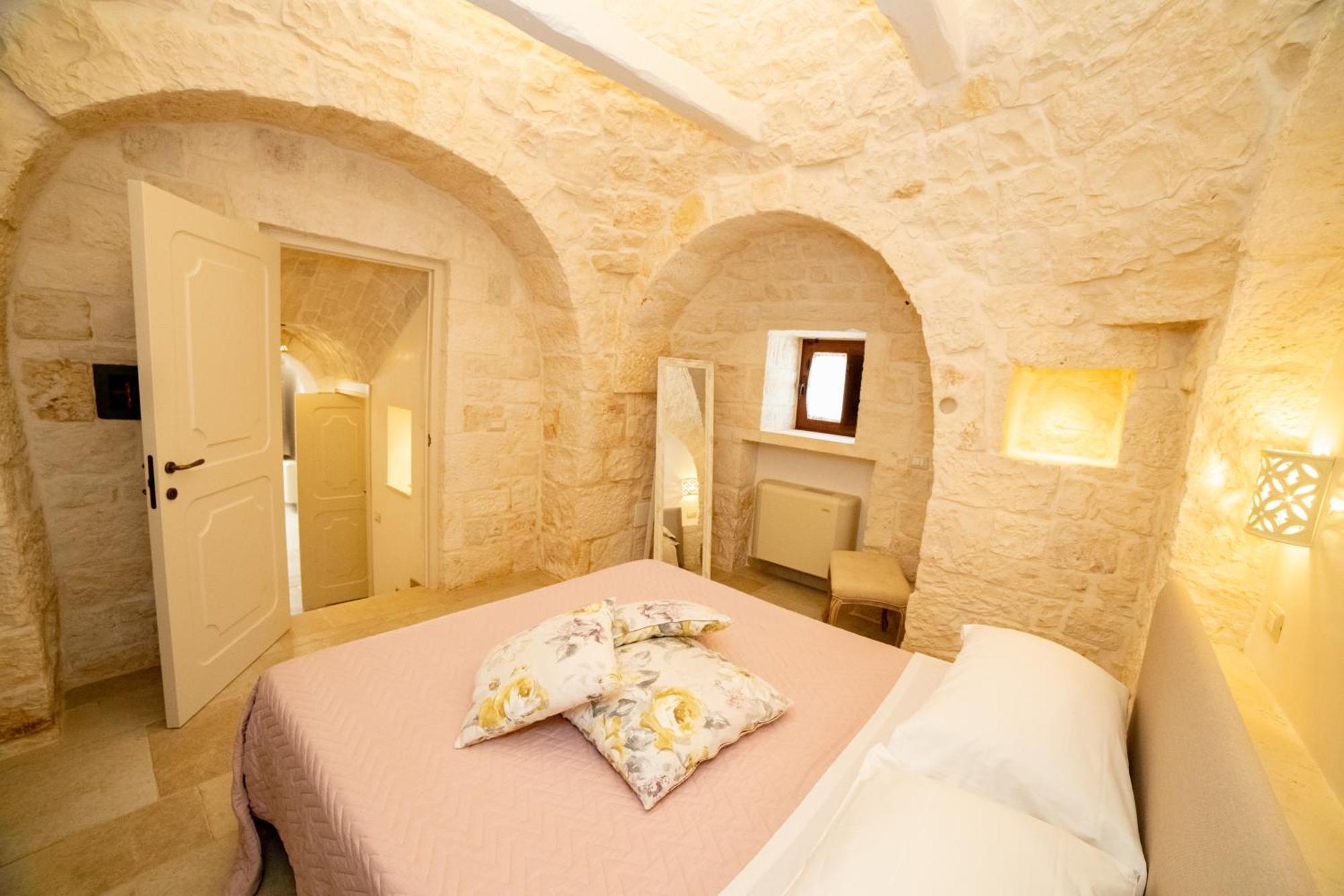 로코로톤도 Trulli Arco Antico 빌라 외부 사진