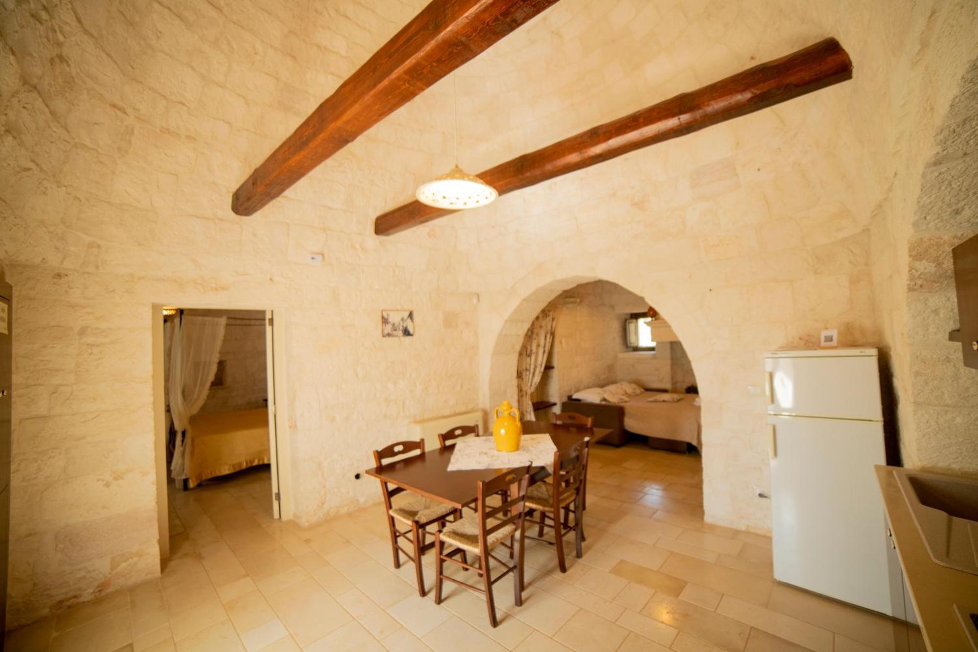 로코로톤도 Trulli Arco Antico 빌라 외부 사진